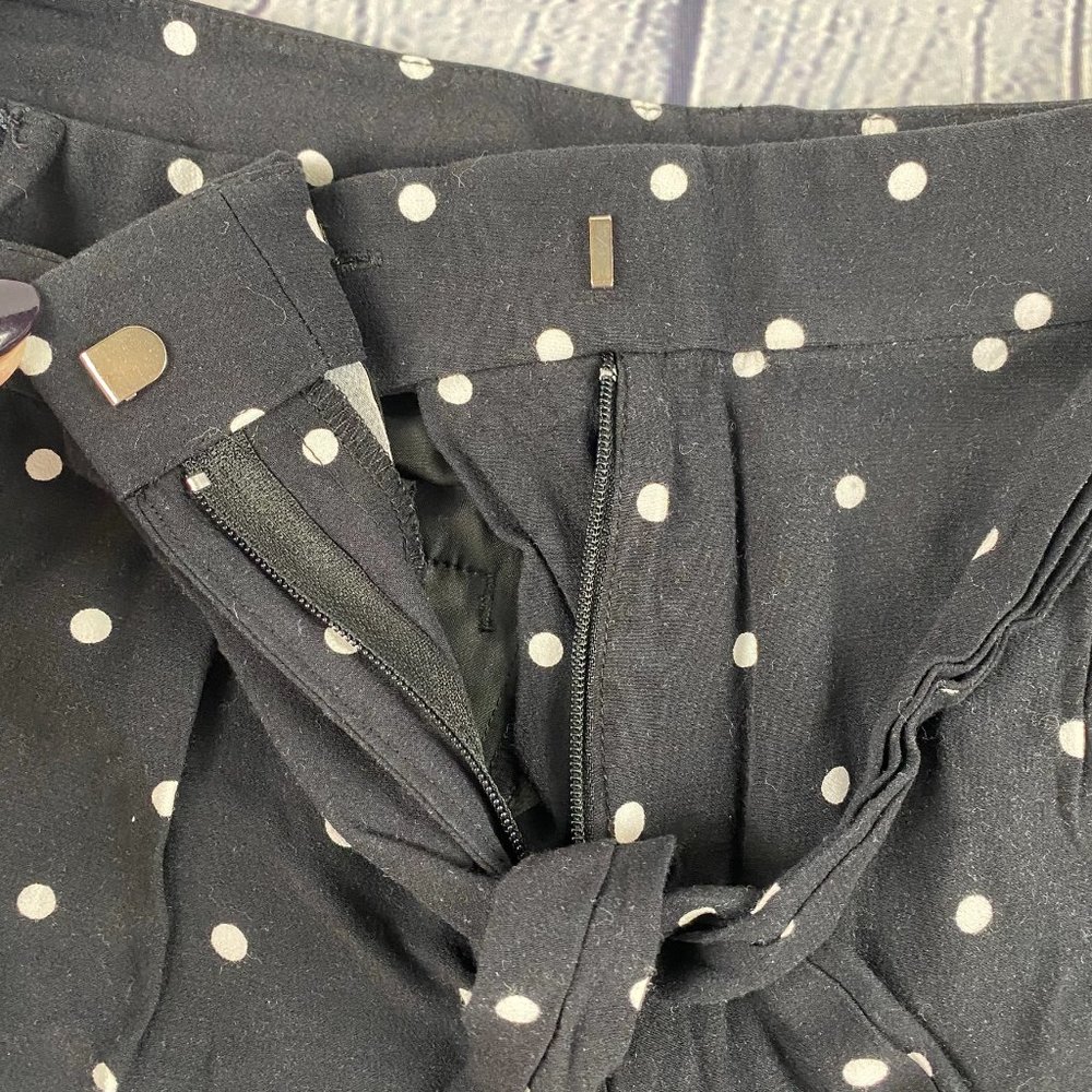 Loft Dotted Crepe Tie Waist Casual Shorts - Picture 7 of 9
